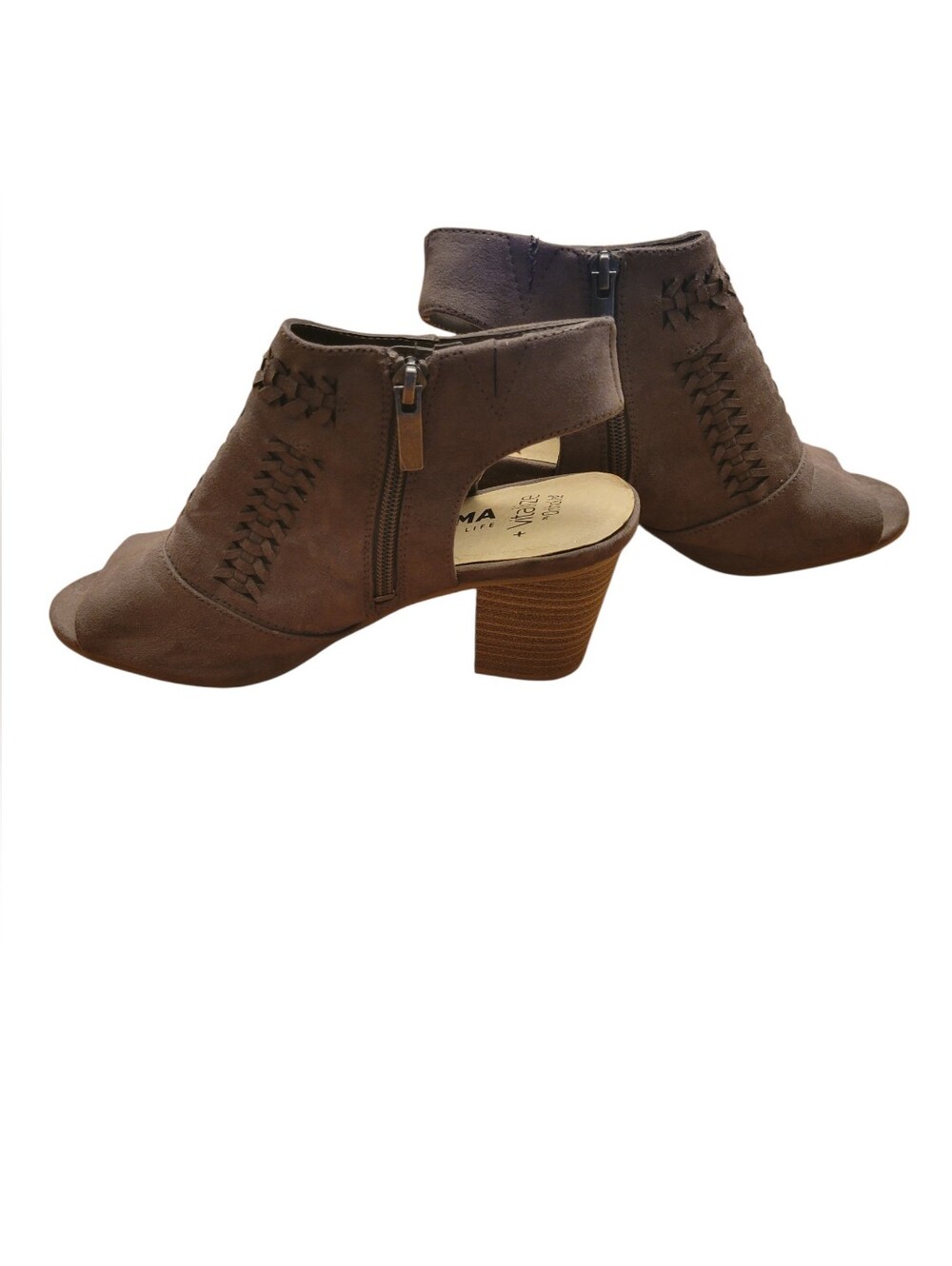 Sonoma Heels - Picture 4 of 6